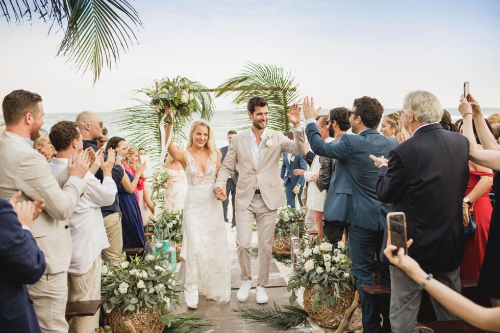 Going Unplugged: Tech-Free Ceremonies Shine in Puerto Vallarta